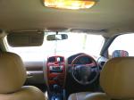 Lady driven hyundai santa fe 2003 jeep